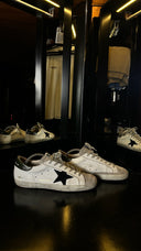 Tênis Golden Goose Superstar Black Star | foto 1 de 4